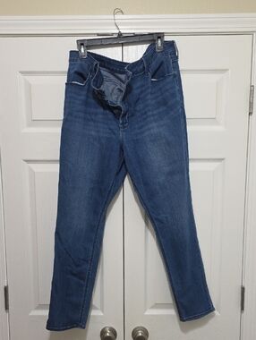 Old Navy Women's Skinny Jeans - Medium Blue Wash